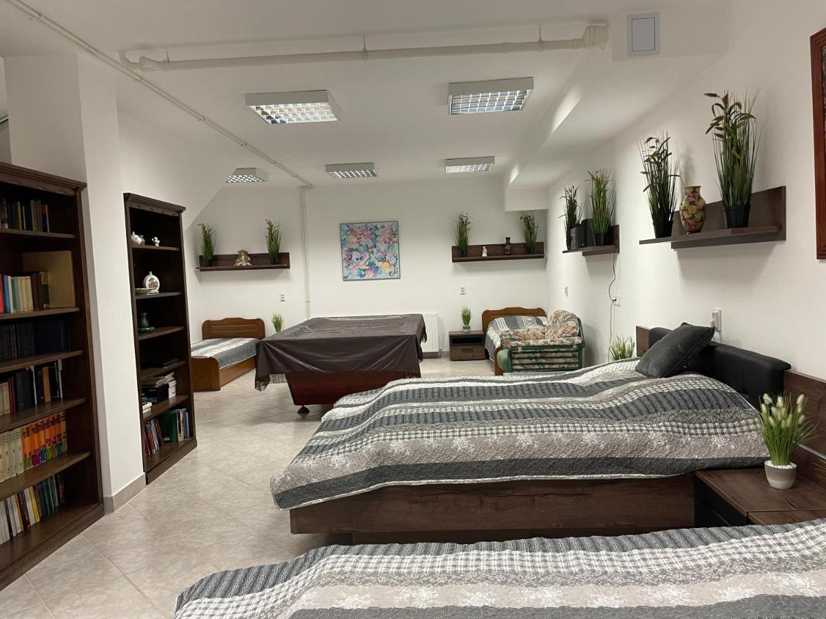 Budapest Wigwam 140 M2 מראה חיצוני תמונה